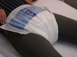 ワンポイント介護術　オムツの正しい当て方　How to apply one-point nursing omutsu 2
